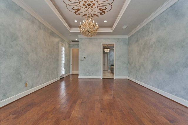 8003 Marshall Falls Drive, Spring, TX 77379