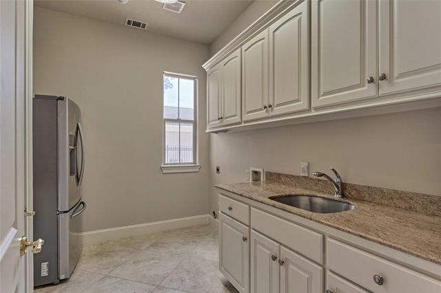 8003 Marshall Falls Drive, Spring, TX 77379