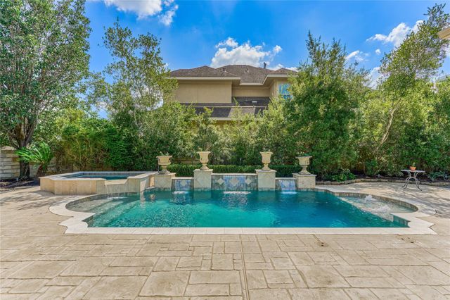 8003 Marshall Falls Drive, Spring, TX 77379