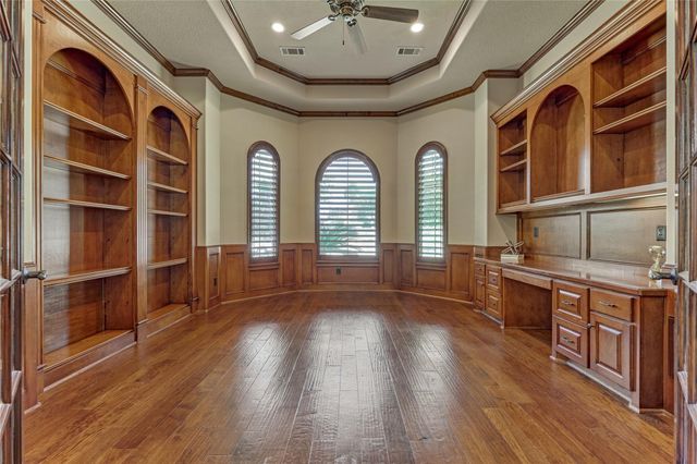 8003 Marshall Falls Drive, Spring, TX 77379
