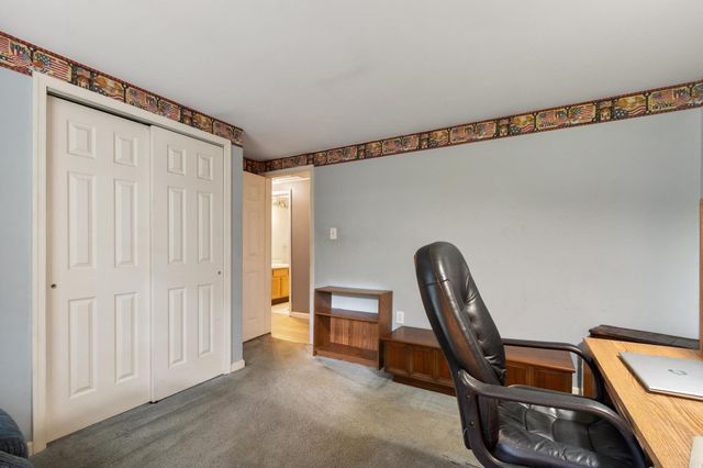 64 Mystery Ln, Athol, MA 01331