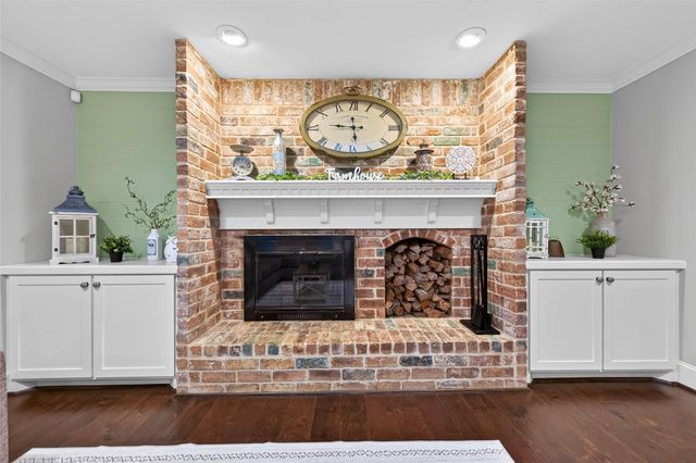 746 Stone Mountain Drive, Conroe, TX 77302
