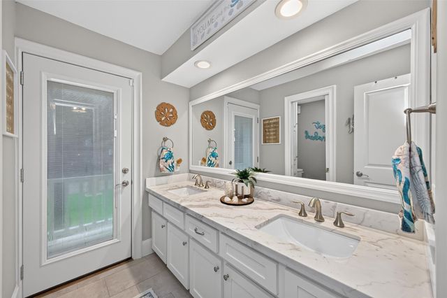 746 Stone Mountain Drive, Conroe, TX 77302