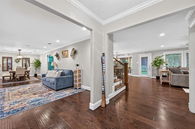 746 Stone Mountain Drive, Conroe, TX 77302