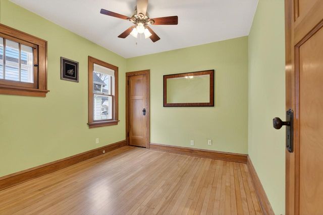 2347 N 85th STREET, Wauwatosa, WI 53226