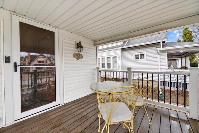 2347 N 85th STREET, Wauwatosa, WI 53226