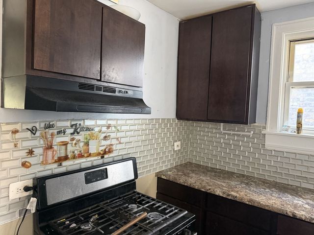 1044 W Marquette Road, Chicago, IL 60621