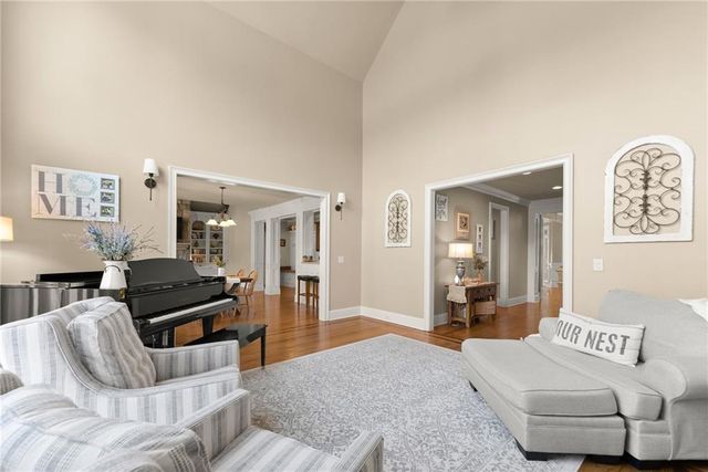 6078 Green Tree Lane, Gainesville, GA 30506