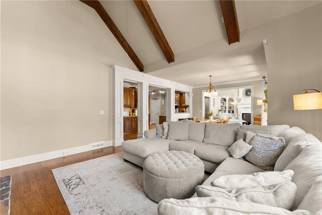 6078 Green Tree Lane, Gainesville, GA 30506