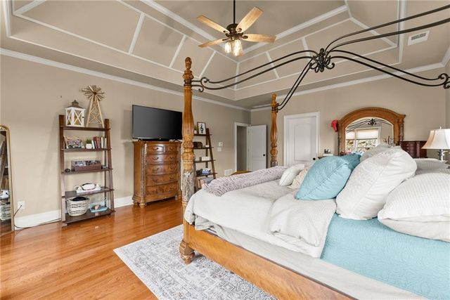 6078 Green Tree Lane, Gainesville, GA 30506