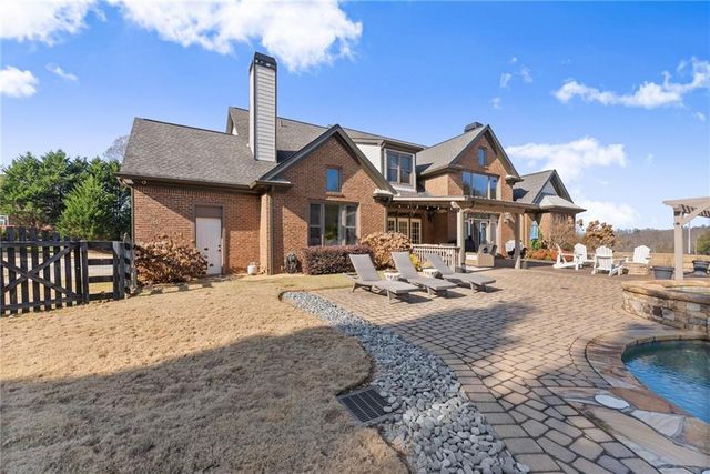 6078 Green Tree Lane, Gainesville, GA 30506