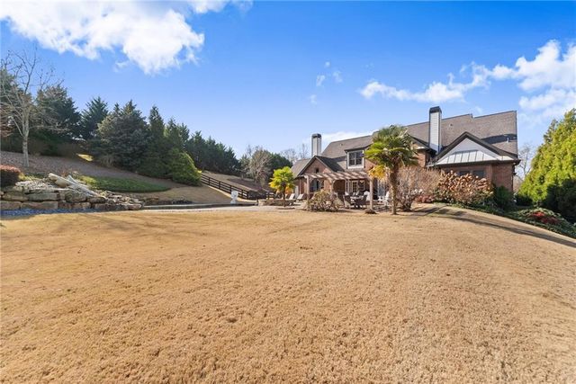 6078 Green Tree Lane, Gainesville, GA 30506