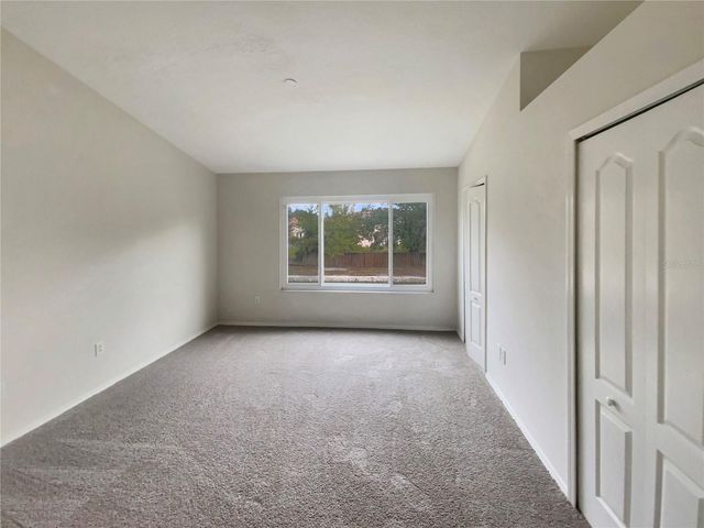 1136 KENNEWICK COURT, Wesley Chapel, FL 33543