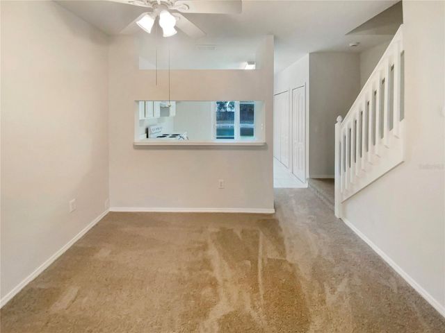 1136 KENNEWICK COURT, Wesley Chapel, FL 33543