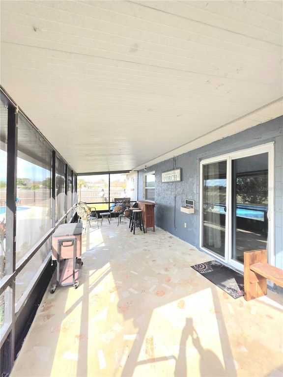 Image 18 of property listing at 5662 MARVELL AVENUE, Orlando, FL 32839