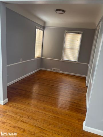 9539 Beaverland Street, Redford, MI 48239