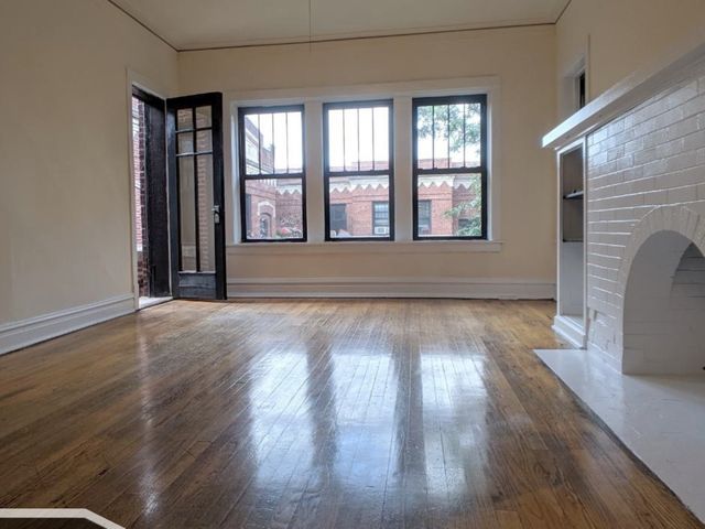 2524 N Kedzie Avenue 3W, Chicago, IL 60647