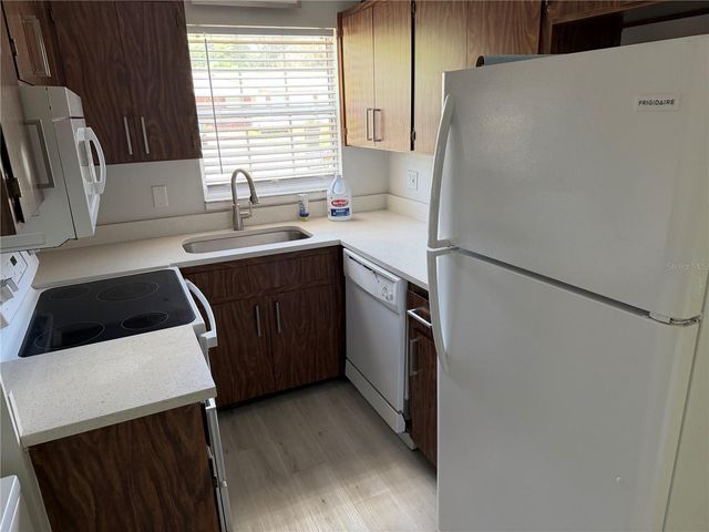 1804 3RD COURT SE C, Winter Haven, FL 33880