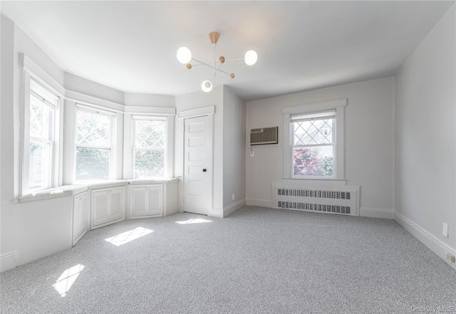 486 Oxford Road, Cedarhurst, NY 11516