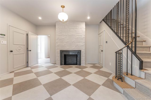 486 Oxford Road, Cedarhurst, NY 11516