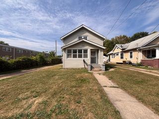 1512 Price Street, Rockford, IL 61103