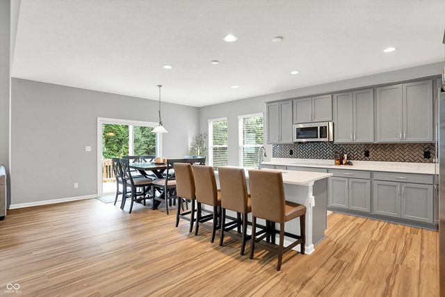 5349 Landing Place Lane, Noblesville, IN 46062