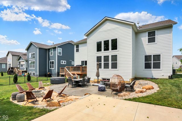 5349 Landing Place Lane, Noblesville, IN 46062