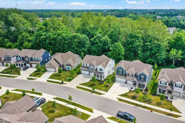 5349 Landing Place Lane, Noblesville, IN 46062