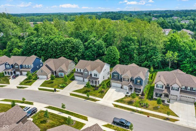 5349 Landing Place Lane, Noblesville, IN 46062