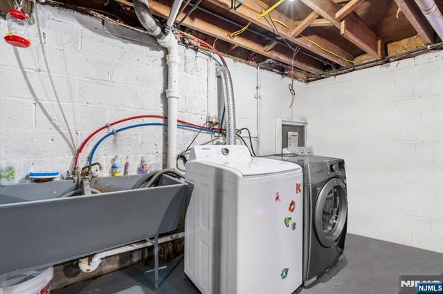 1434 Madison Place, Pompton Lakes, NJ 07442