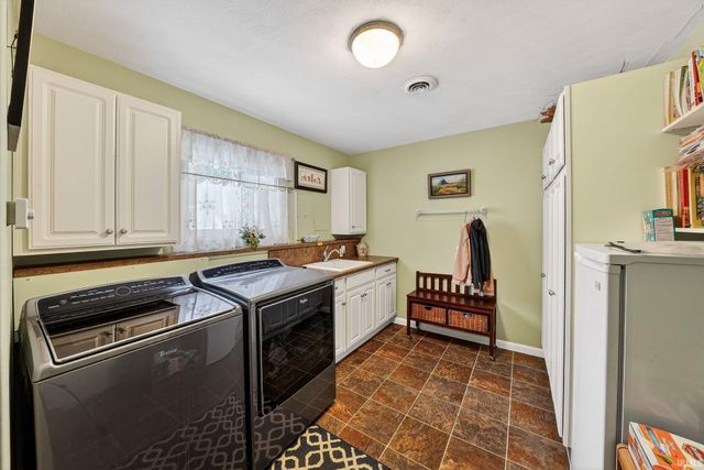 52150 Tammy Drive, Granger, IN 46530