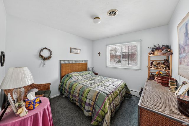 52150 Tammy Drive, Granger, IN 46530