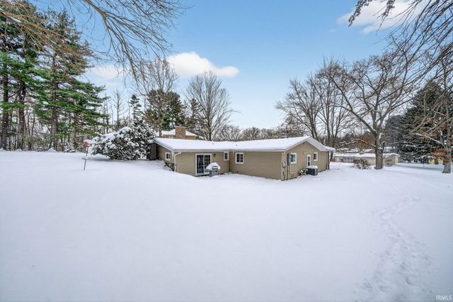 52150 Tammy Drive, Granger, IN 46530