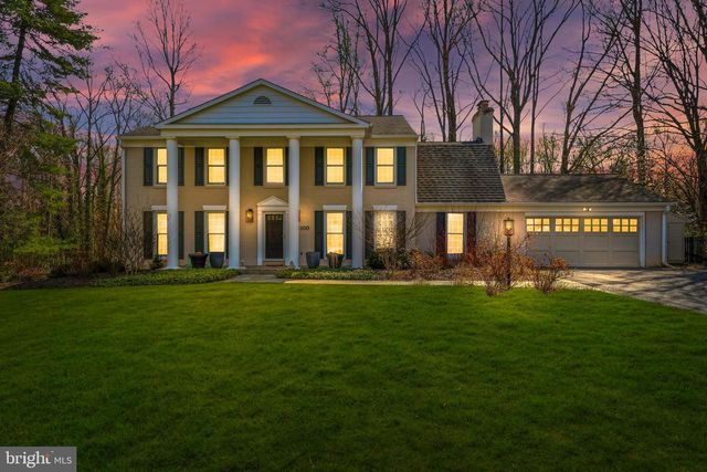 10300 CROWN POINT CT, Potomac, MD 20854