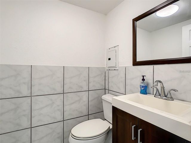 805 22ND AVENUE W, Bradenton, FL 34205