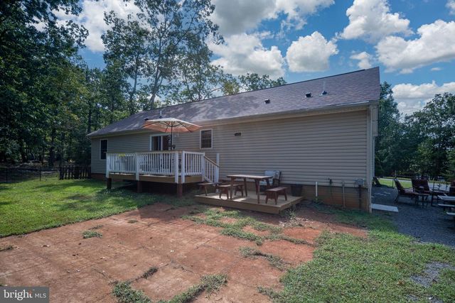 88 DOGWOOD DRAW DR, Mineral, VA 23117