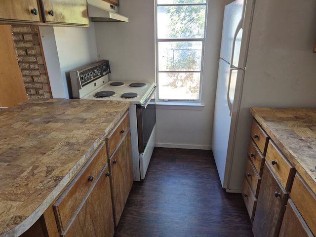 802 N Bishop St, San Angelo, TX 76901