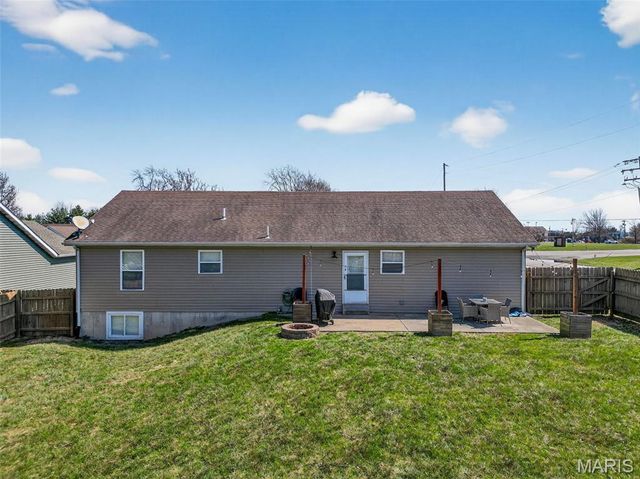 67 Spring Hill Circle, Wright City, MO 63390