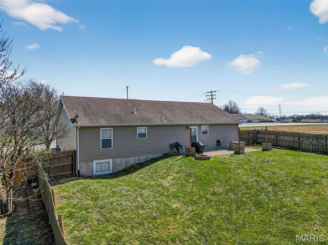 67 Spring Hill Circle, Wright City, MO 63390