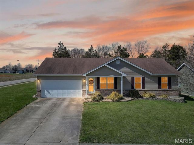 67 Spring Hill Circle, Wright City, MO 63390