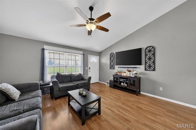 67 Spring Hill Circle, Wright City, MO 63390