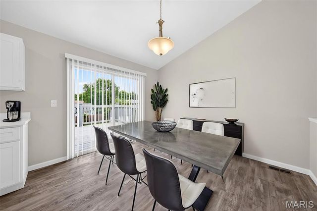 14459 Williamsburg Manor Drive, Florissant, MO 63034