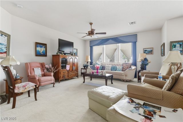 2364 Cottage Ridge Avenue, Laughlin, NV 89029