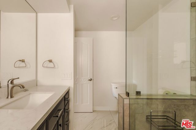5703 Parkmor Road, Calabasas, CA 91302