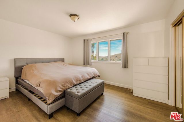 5703 Parkmor Road, Calabasas, CA 91302
