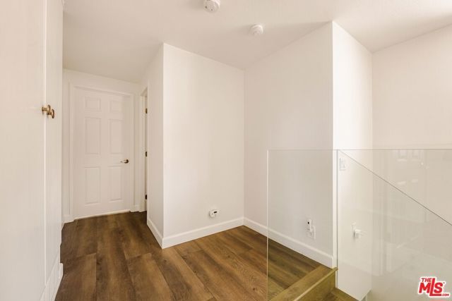 5703 Parkmor Road, Calabasas, CA 91302