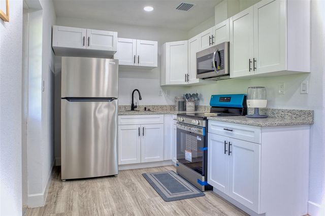 1301 WOODBINE STREET, Clearwater, FL 33755