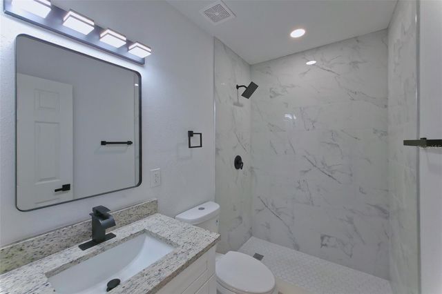 1301 WOODBINE STREET, Clearwater, FL 33755