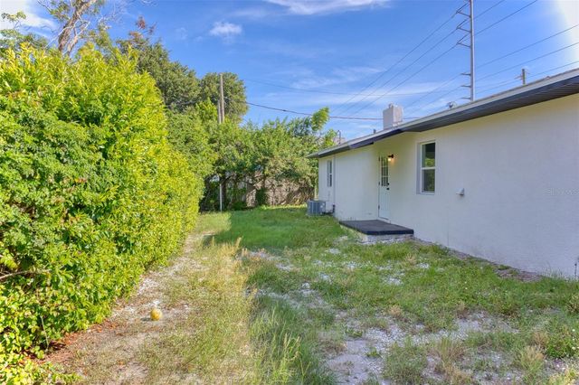 1301 WOODBINE STREET, Clearwater, FL 33755