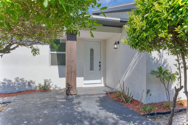 1301 WOODBINE STREET, Clearwater, FL 33755